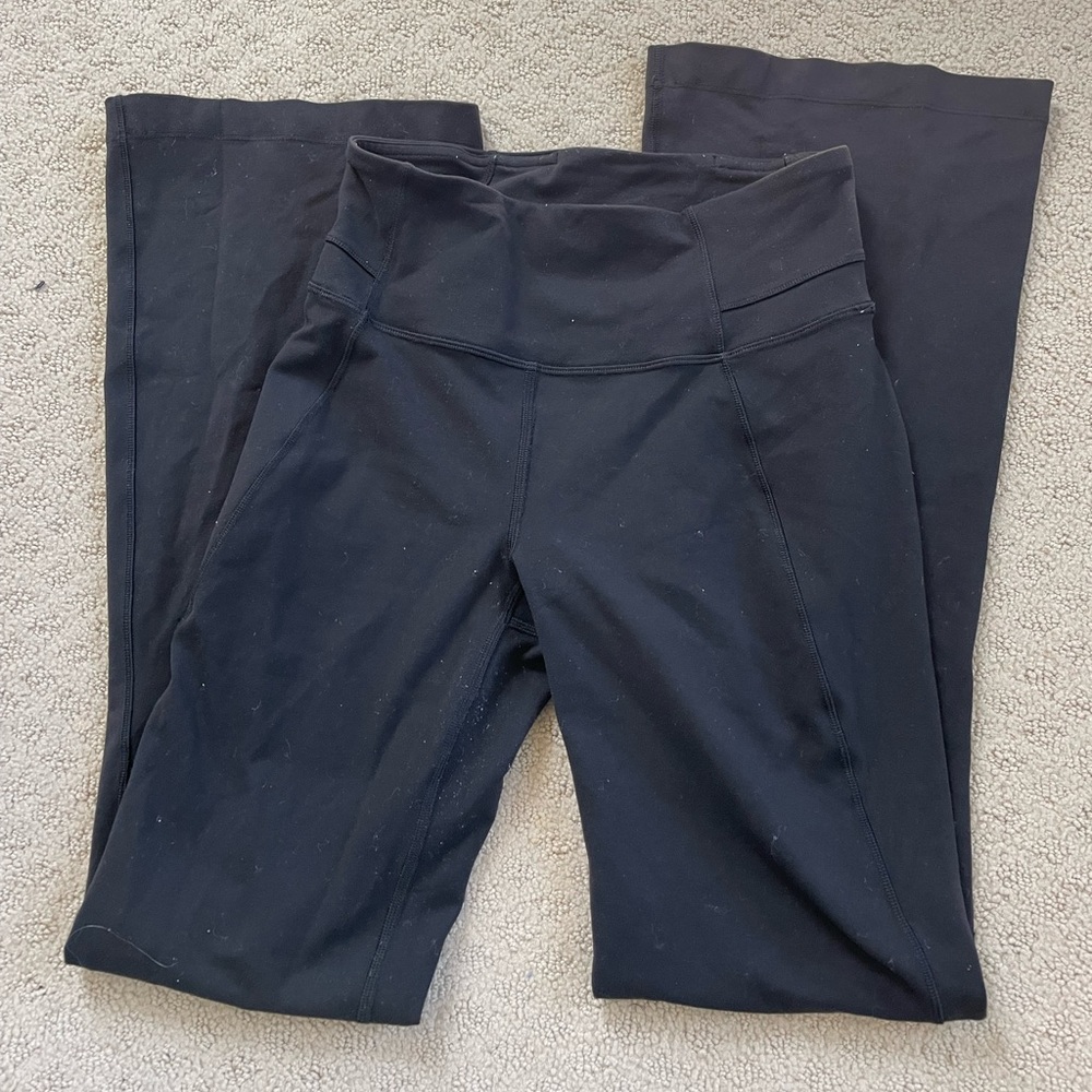 Lululemon flare yoga pants - Picture 2 of 2